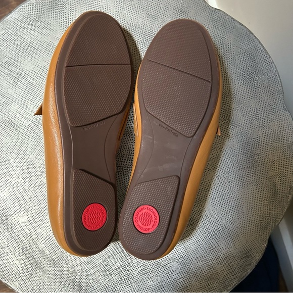 Fitflop ~ LENA Knot Flat Leather Loafers in Mustard size 6 - Picture 12 of 14